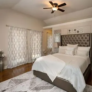 Queen City Charm Holiday home Charlotte